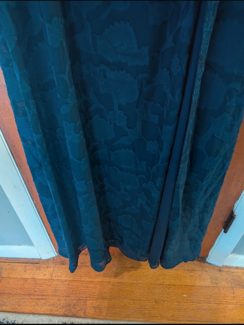Lulus Navy Blue Burnout Floral Off Shoulder Maxi Dress NWT Size Small - Picture 4 of 8